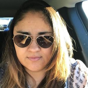 Meet your Posher, Reyna